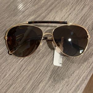 New CHLOÉ SUNGLASSES 🕶